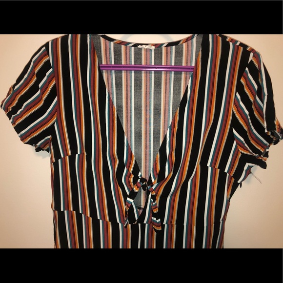 Garage Striped Romper - tie in front & pockets - Picture 4 of 10